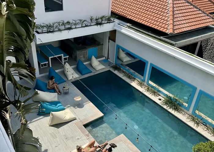 Canggu Central Hostel ホステル