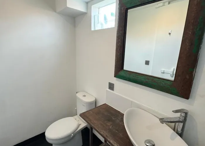 ホステル Canggu Central Hostel チャングー